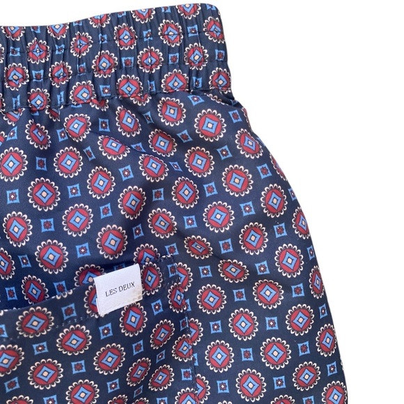 Les Deux Stan Aop Swim Shorts 2.0 Blue Swimwear NWT Men’s XL Trunks Navy Blue - Picture 7 of 11